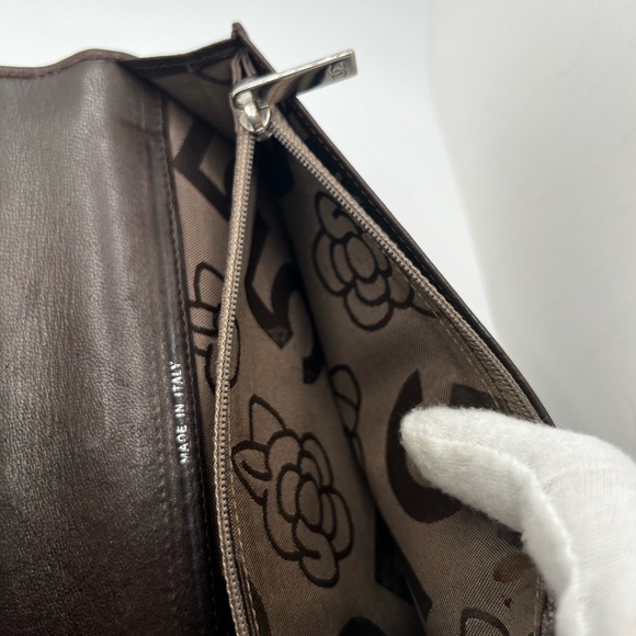 GUC Chanel Brown Lambskin Wallet - Picture 8 of 10